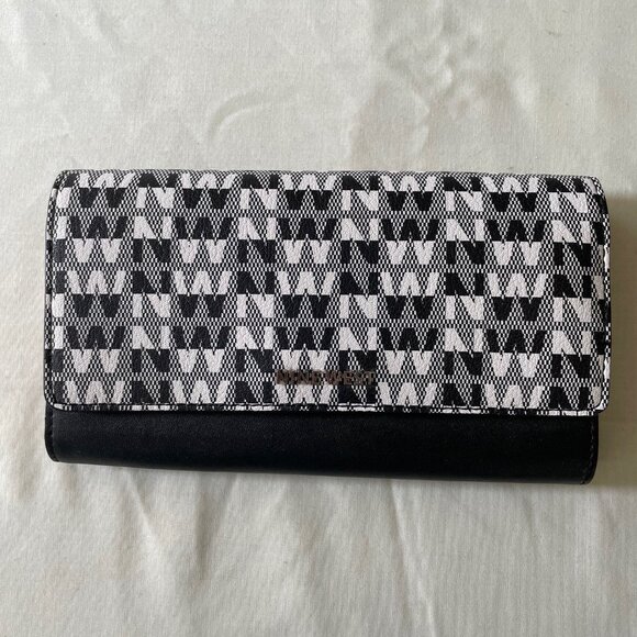 Like New Vintage Nine West Black and White Logo Snap-Button Wallet - Picture 1 of 3